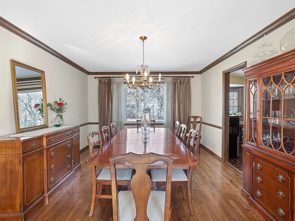 2069 Post Rd, Northbrook, IL 60062 | Zillow