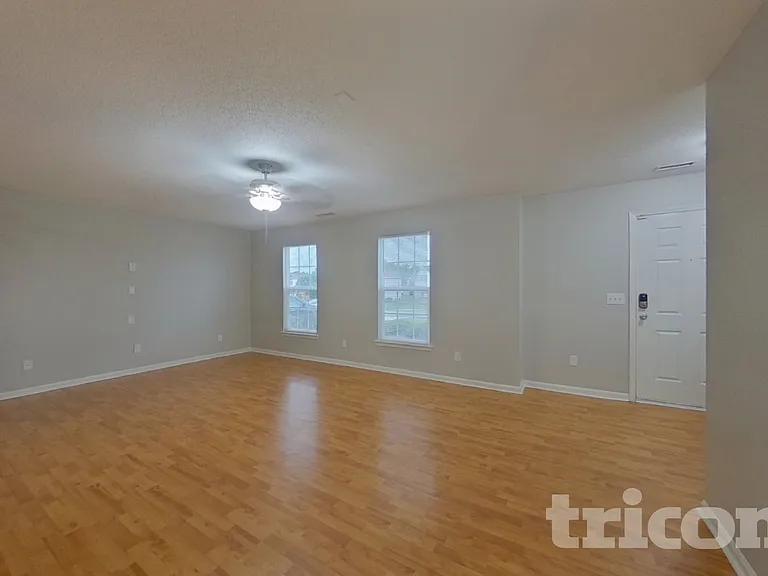 7145 Streator Ct — Photo 3