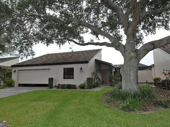 3752 Glen Oaks Manor Dr, Sarasota, FL 34232