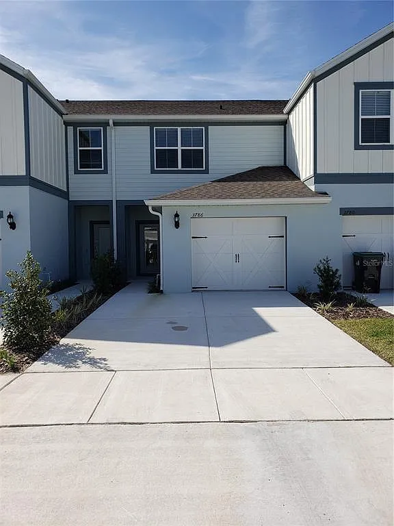2 bed, 2.5 bath, 1706 sqft, $2,195 — Photo 3