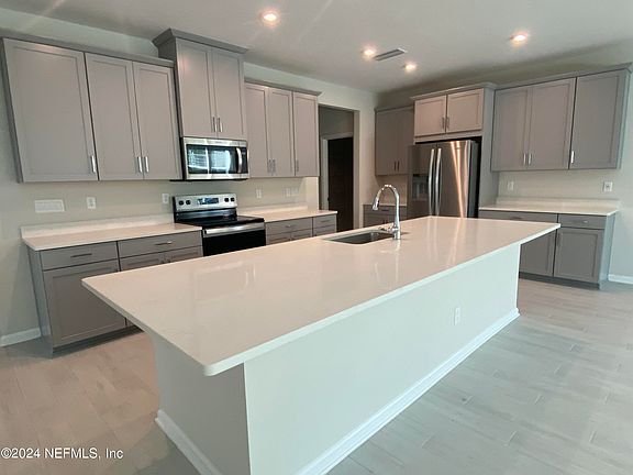 5th image of 2832 BELLA TERRA Loop