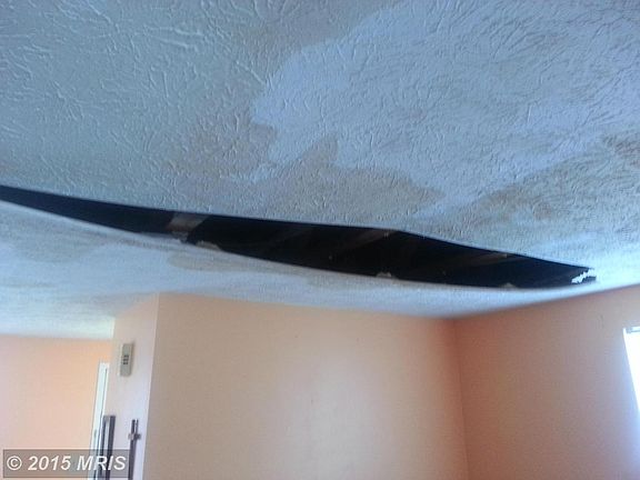 3rd image of 14608 Stone Crossing Ct