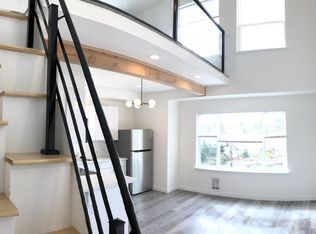 10734 Stone Ave N #302, Seattle, WA 98133