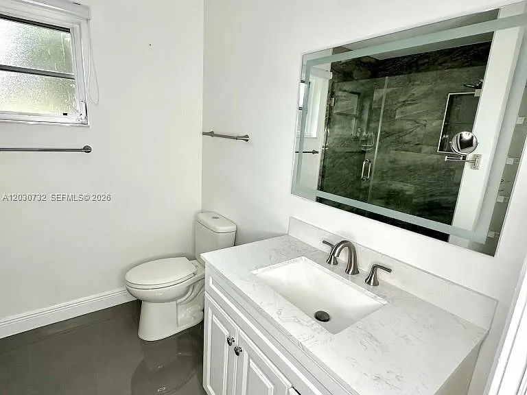 1010 Salmon Isle — Photo 6