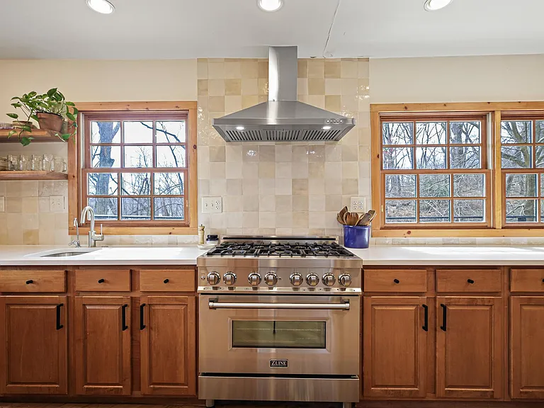 13915 Piscataway Dr — Photo 16