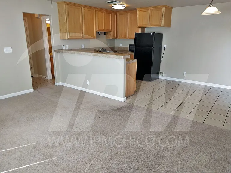 583 Morgan Drive — Photo 5