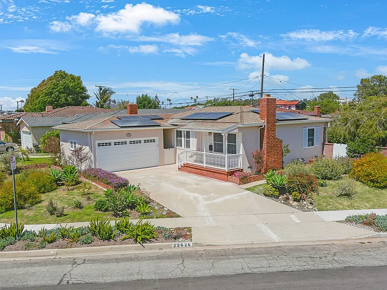 22826 Marjorie Ave — Photo 43