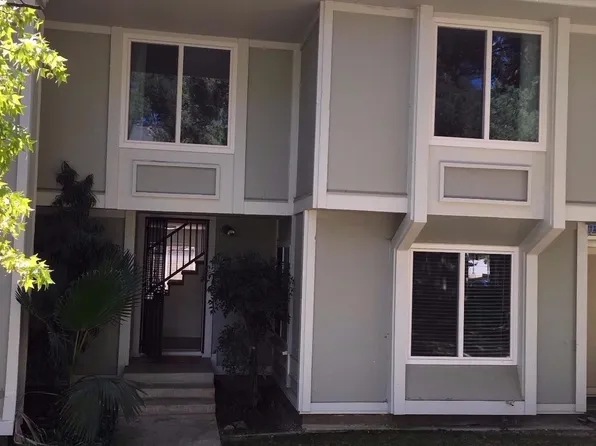 139 Fairgrounds Dr, Sacramento, CA 95817