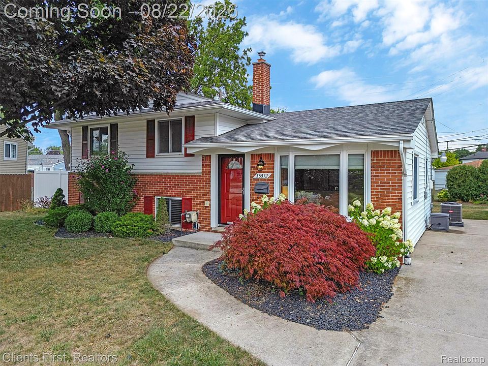 1st image of 36512 Fairchild St
