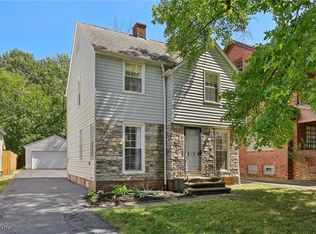 2187 Barrington Rd, University Heights, OH 44118