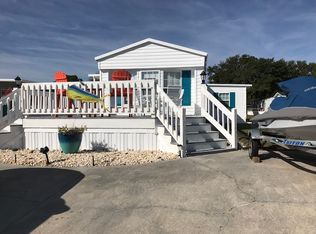 322 Snow Goose Ln, Newport, NC 28570