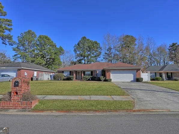 106 Glen Oaks Dr, Savannah, GA 31405