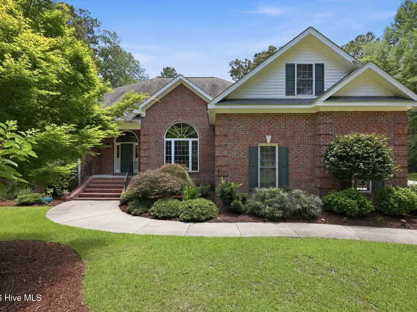 3807 Leaf Court, New Bern, NC 28562