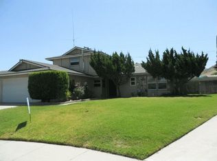 12670 Hollyglen Cir, Riverside, CA 92503