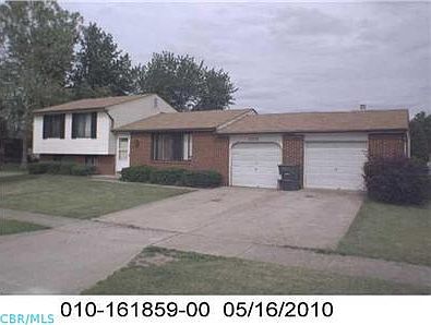 1st image of 3232 Framington Dr