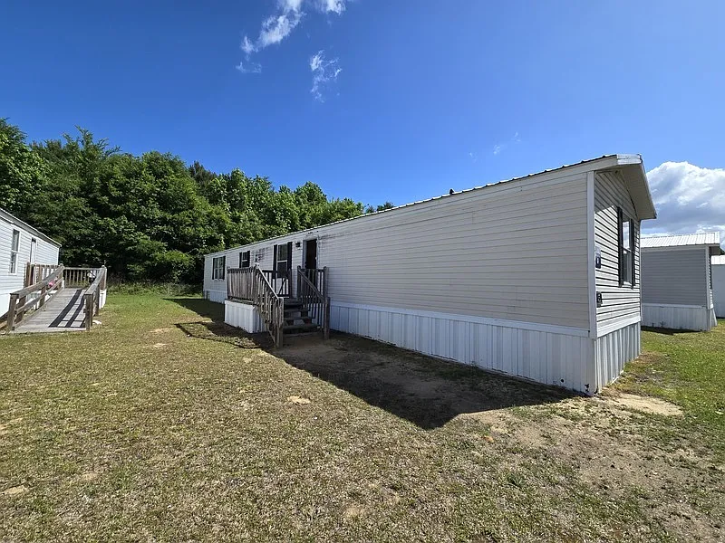 Cape Fear Estates — Photo 2