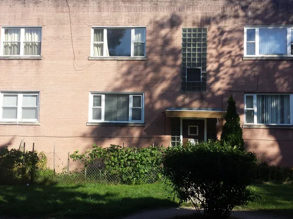 2435 W Balmoral Ave #1N, Chicago, IL 60625