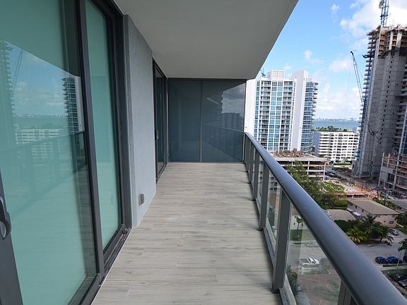 5th image of 460 NE 28th St #142