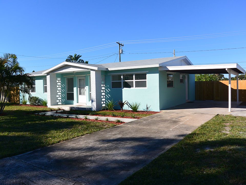 1st image of 225 Melaleuca Dr