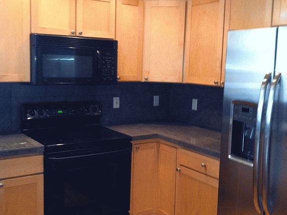 2nd image of 1767 N Pearl St APT 305