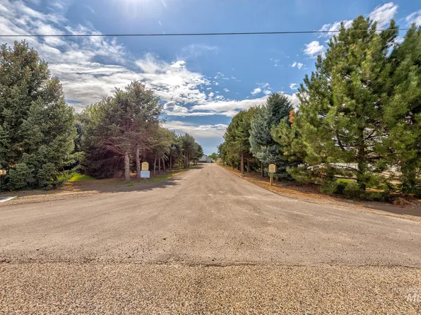 10799 N Iowa Ave, Payette, ID 83661