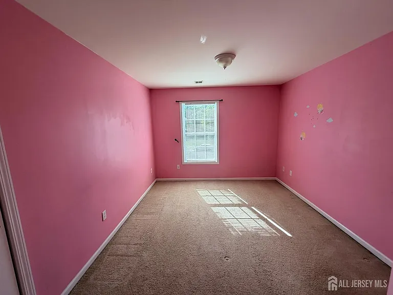 21 Van Syckle Blvd — Photo 16