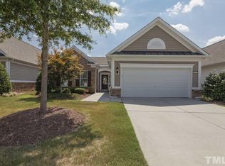 808 Footbridge Pl, Cary, NC 27519