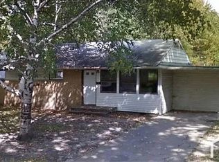 1206 W Beardsley Ave, Champaign, IL 61821