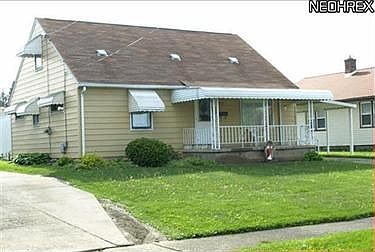 1st image of 973 Lawrence Ave