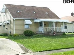 973 Lawrence Ave, Girard, OH 44420