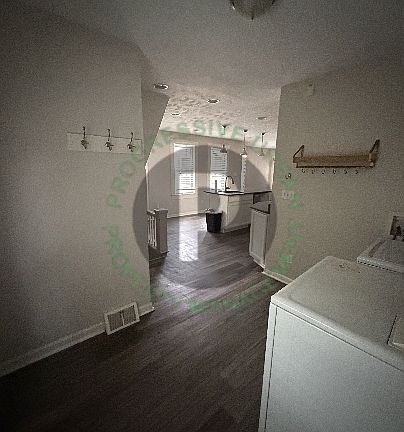 2nd image of 2562 W 10th St