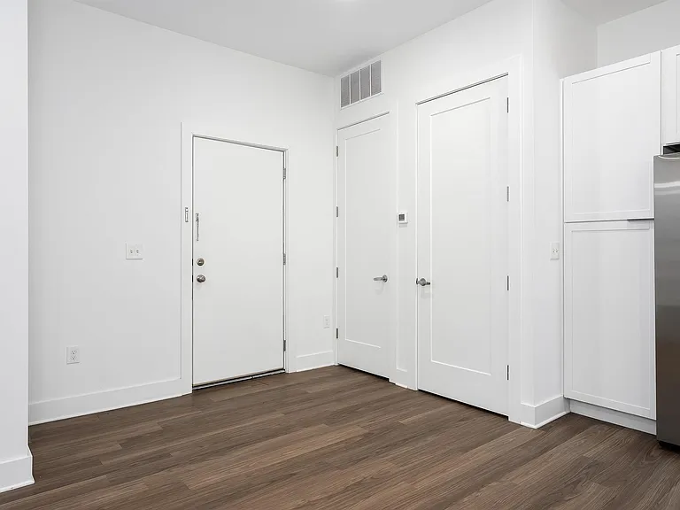 1329 4th Ave S #214 — Photo 10