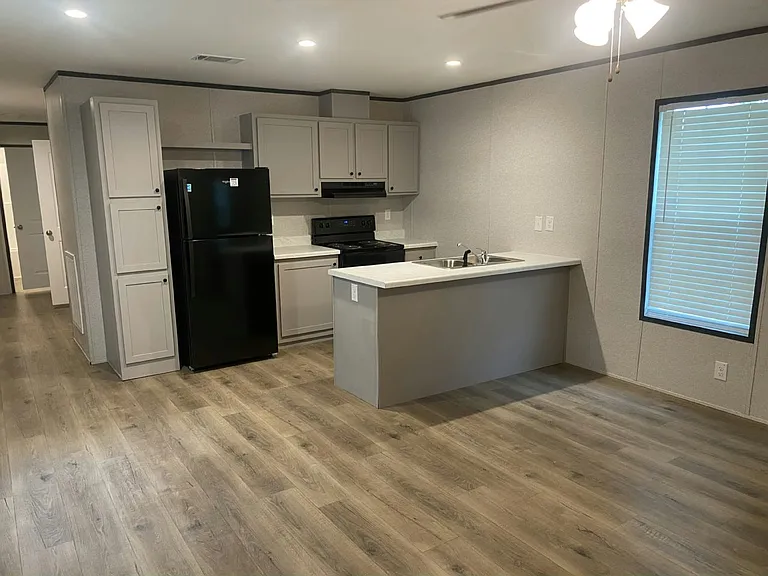 Lakeview Terrace — Photo 44