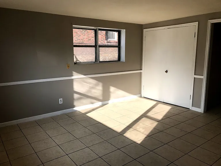 3058 Poppleton Ave #B — Photo 1