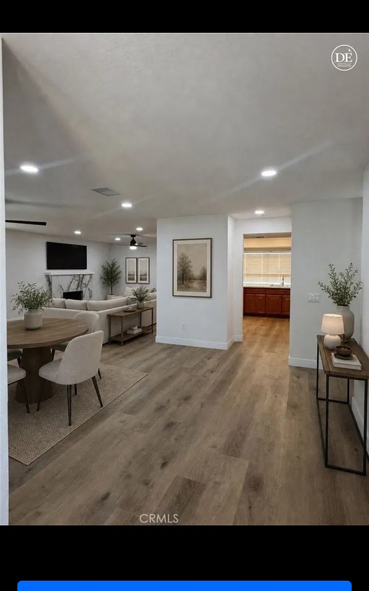 4 bed, 2011 sqft, $2,450 — Photo 1