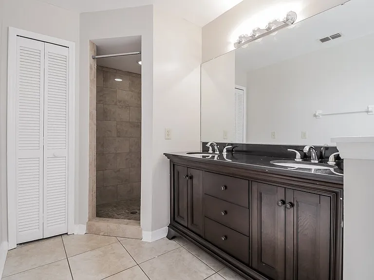 11904 Atlin Dr — Photo 12