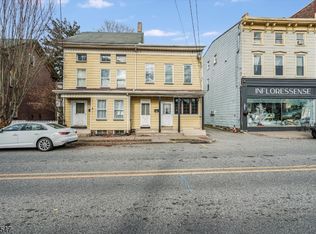 239 Water St, Belvidere, NJ 07823