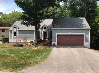 9432 S Harbour Pointe Dr, Bloomington, IN