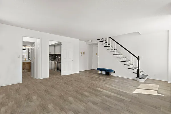 Rented by Nest Seekers International | media 4