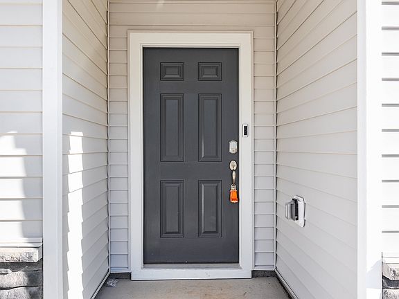 4th image of 3031 Castle Loch Ln #1