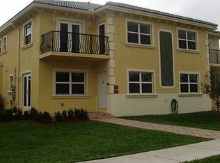 722 NE 4th Ct, Hallandale Beach, FL 33009