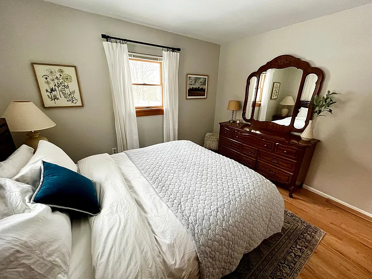 104 Joanne Dr — Photo 9