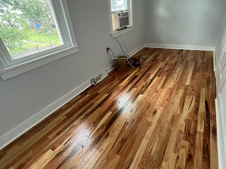 214-216 W Madison St #217 — Photo 8