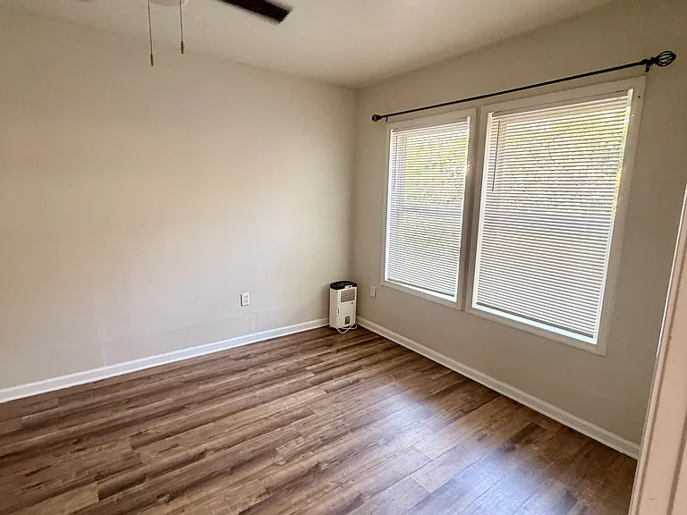 471 Pond Weed Dr #BASEMENT — Photo 11