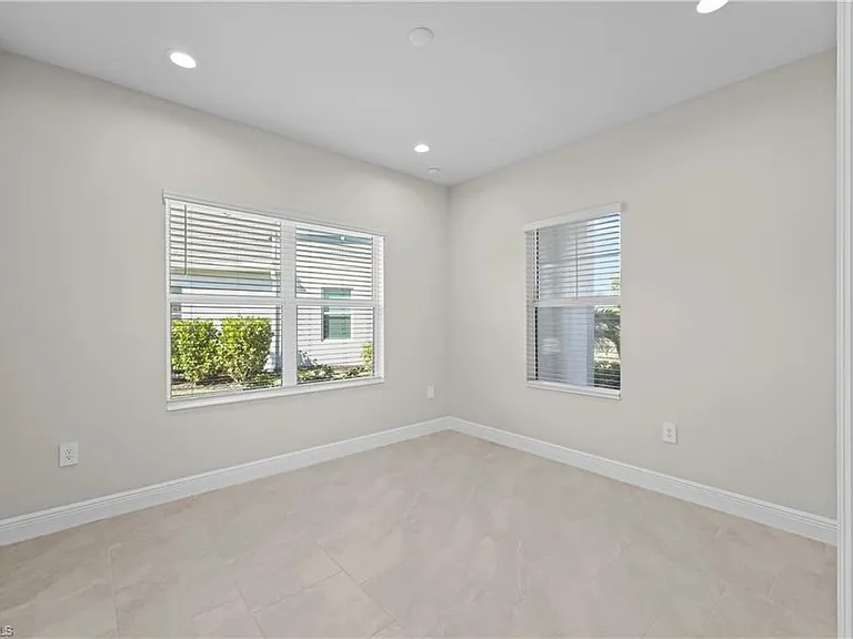 2373 Ariane Dr — Photo 13