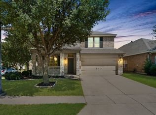 1401 Canary Dr, Little Elm, TX 75068
