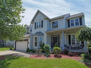 562 McPherson Cir, Sagamore Hills, OH