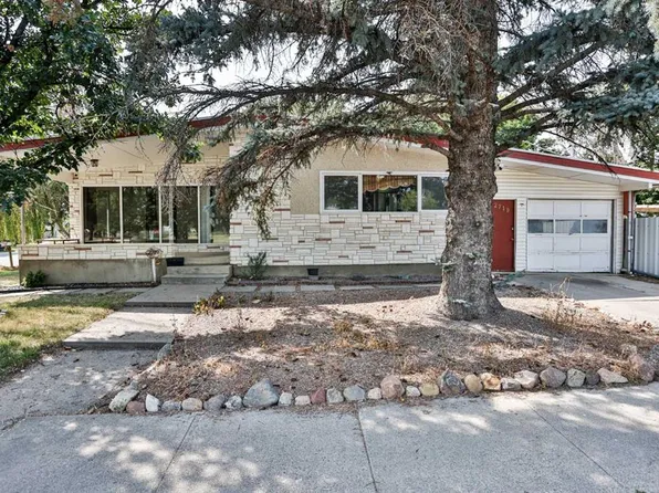 2719 E 6th Ave N, Lethbridge, AB T1H 0V4