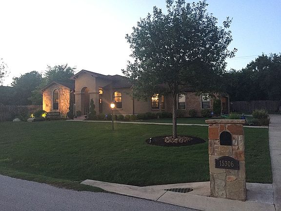 3rd image of 15306 Bowling Ln