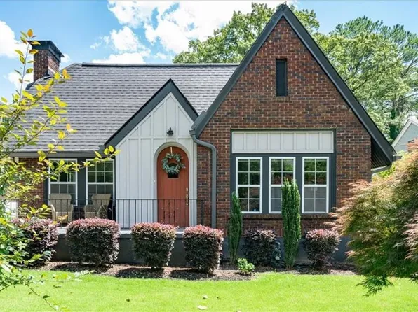 1968 Walker Ave, College Park, GA 30337